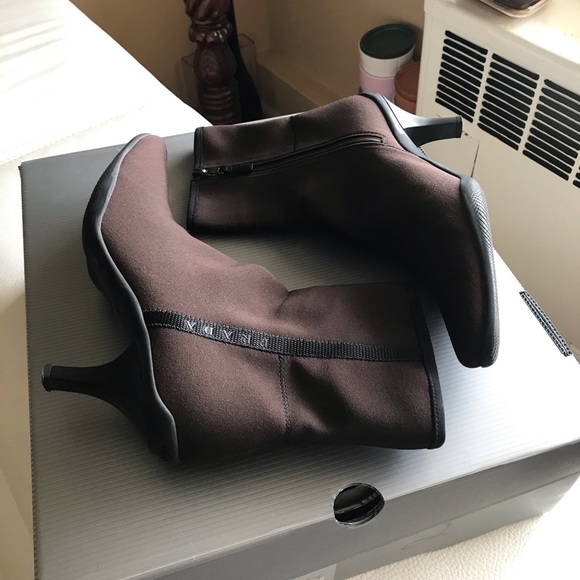 Authentic PRADA Short BOOTS  in Box Size 38 - Picture 2 of 8